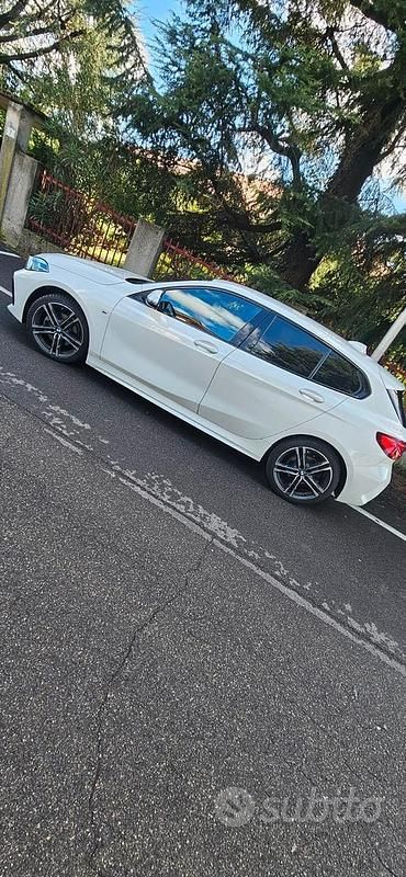 Usata BMW 118 M Sport 136 CV (100 kW) 2021 Bianco Utilitaria