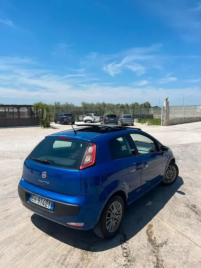 Usata Fiat Punto Evo 77 CV (56 kW) 2011 Utilitaria
