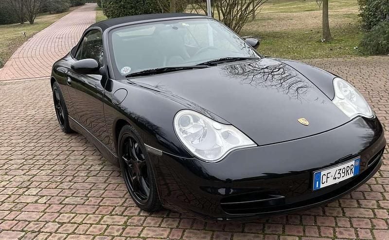 Usata Porsche 911 Carrera Cabriolet 320 CV (235 kW) 2002 Nero Cabrio