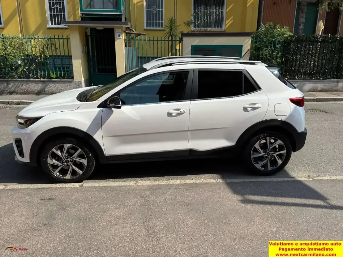 Usata Kia Stonic GT-Line 120 CV (88 kW) 2021 Bianco SUV