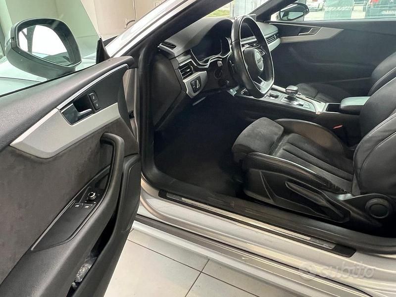 Usata Audi A5 190 CV (139 kW) 2018 Grigio Coupé