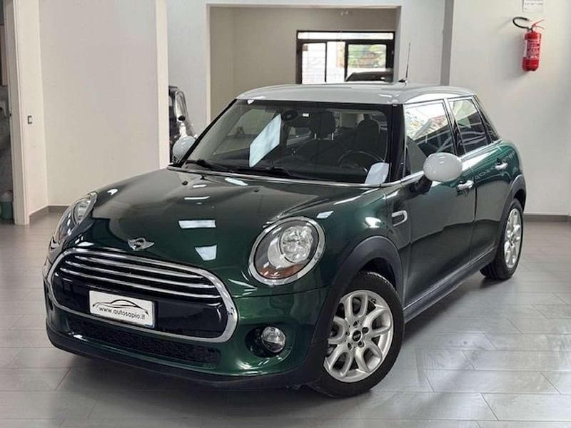 Verde Usata 2016 Mini Cooper D Business Due volumi | 9990 € (Ottimo prezzo) - Immagine 1/4