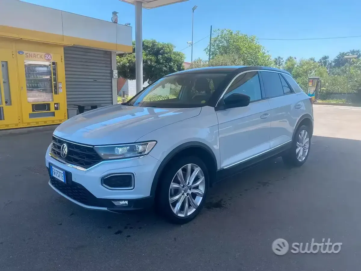 Usata VW T-Roc 116 CV (85 kW) 2019 Bianco SUV