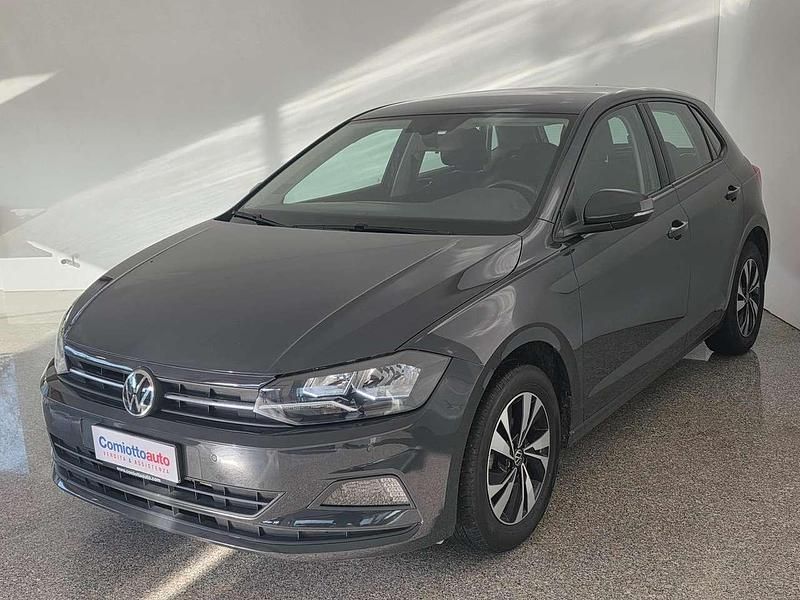 Usata VW Polo Comfortline 80 CV (58 kW) 2021 Grigio Berlina