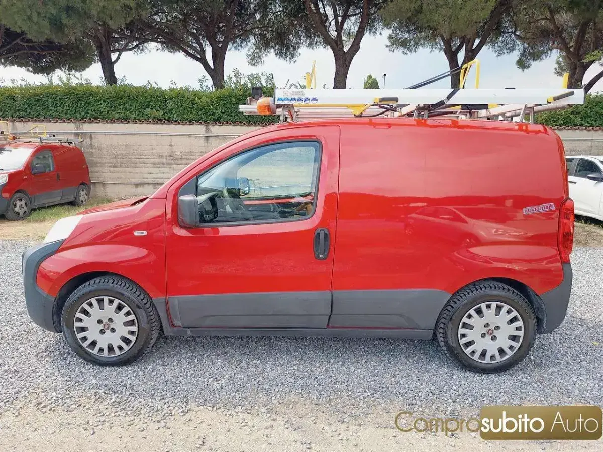 Usata Fiat Fiorino 80 CV (58 kW) 2016 Rosso Monovolume