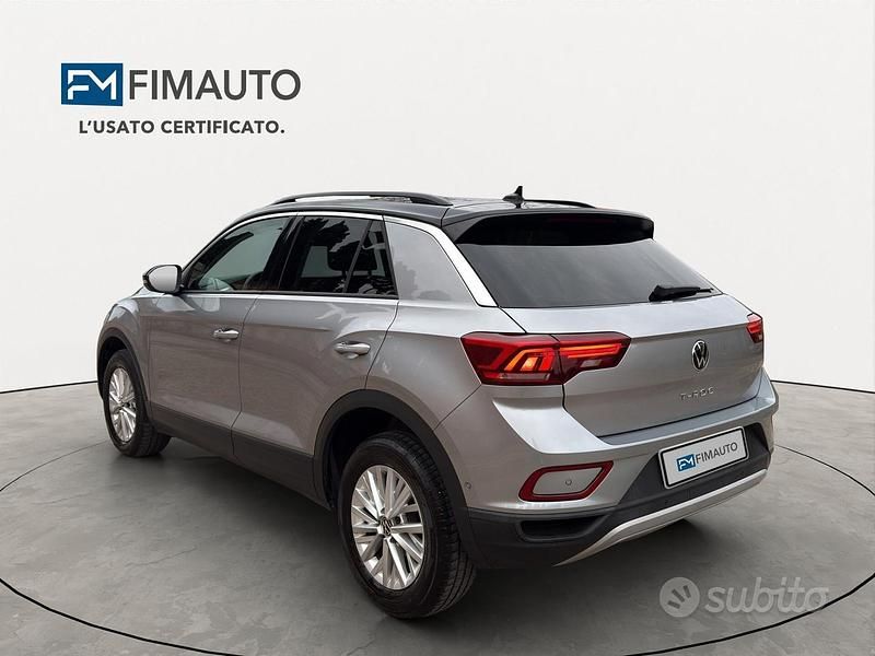 Usata VW T-Roc Style 150 CV (110 kW) 2023 Grigio SUV