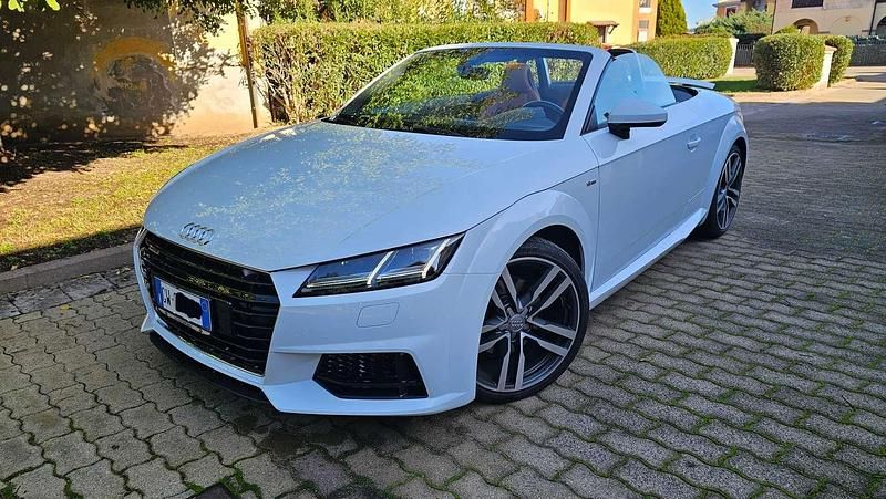 Usata Audi TT Roadster S-Line 230 CV (169 kW) 2016 Bianco Cabrio
