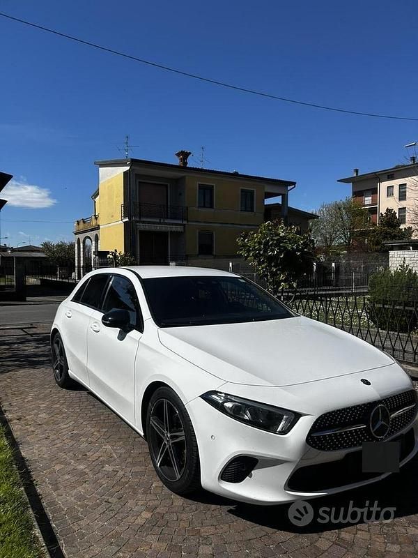 Usata Mercedes A180 116 CV (85 kW) 2018 Bianco Berlina