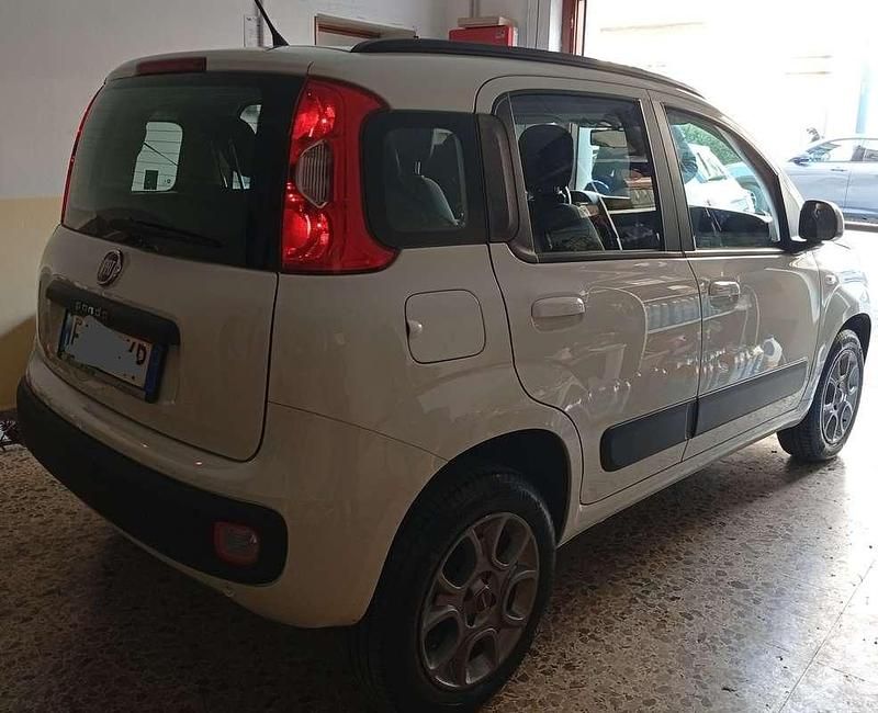 Usata Fiat Panda Lounge 80 CV (58 kW) 2015 Utilitaria