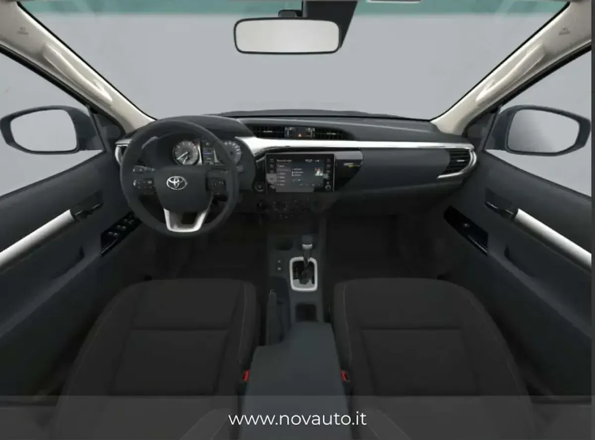 Nuova Toyota HiLux Executive 204 CV (150 kW) 2026 Bianco Pick-up