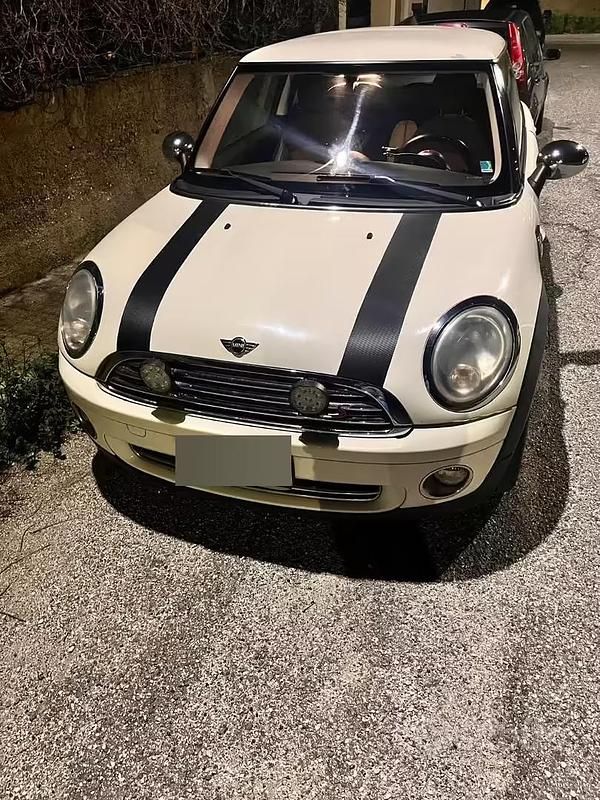 Usata Mini ONE 95 CV (69 kW) 2009 Utilitaria