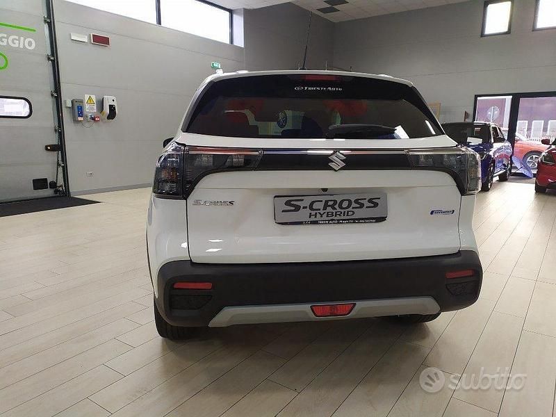 Nuova Suzuki SX4 S-Cross 110 CV (80 kW) 2025 Bianco SUV