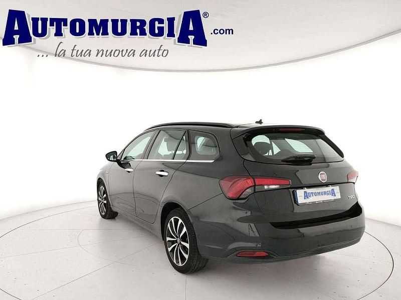 Usata Fiat Tipo Lounge 120 CV (88 kW) 2018 Nero Station wagon