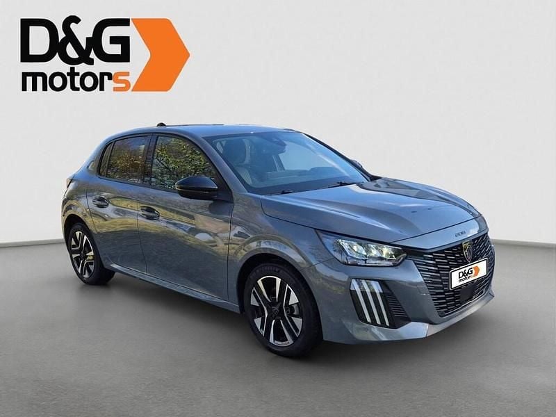 Usata Peugeot 208 Allure 101 CV (74 kW) 2024 Grigio pastello Utilitaria