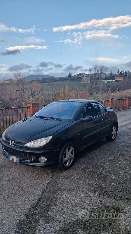 Usata Peugeot 206 CC 2001 Cabrio