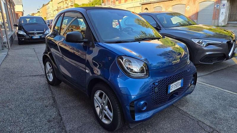 Usata Smart ForTwo Coupé Pure 41 kW (56 CV) 2021 Blu Utilitaria