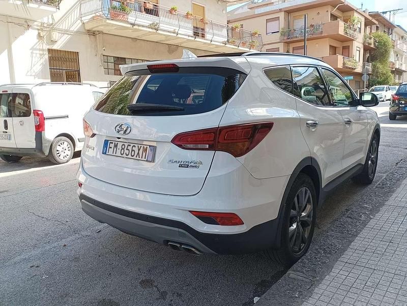 Begagnad Hyundai Santa Fe Xpossible 200 HK (147 kW) 2018 Vit SUV