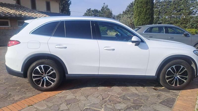 Usata Mercedes GLC220 Business 194 CV (142 kW) 2025 SUV