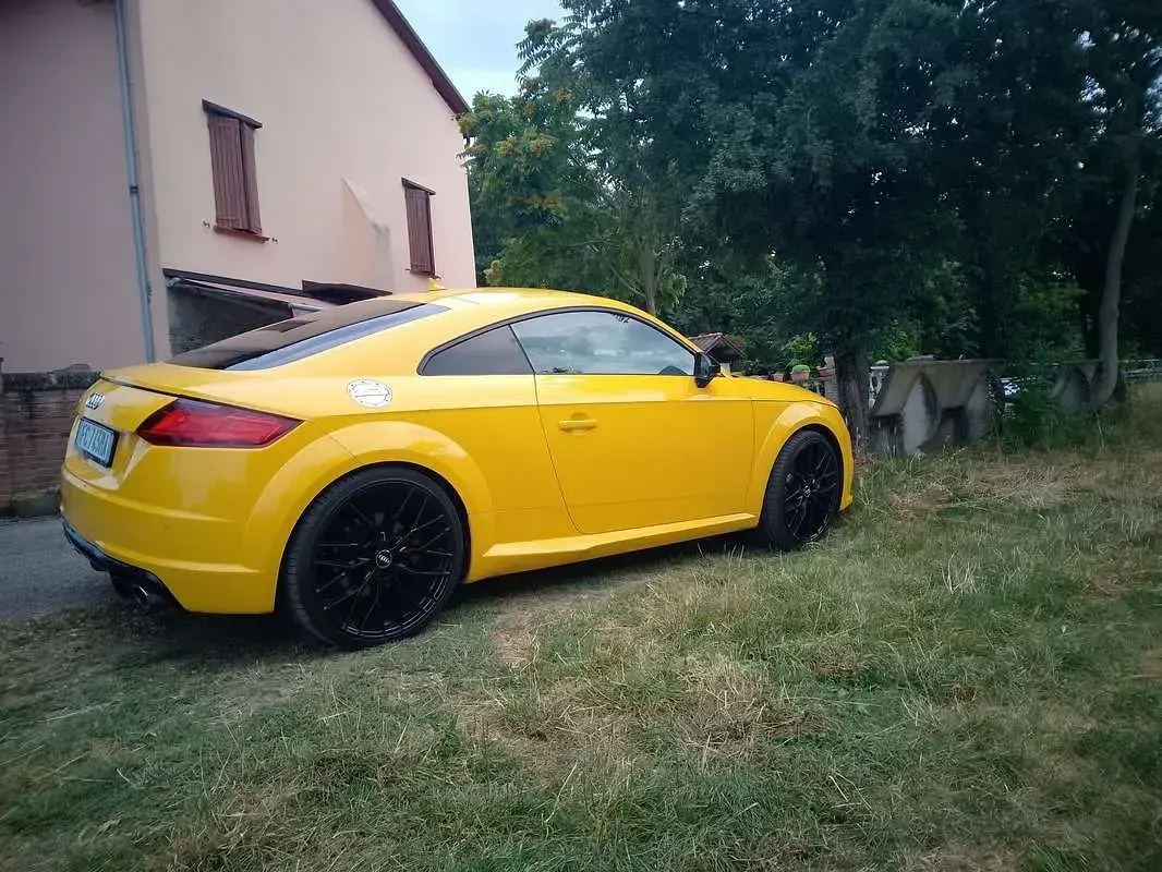 Usata Audi TTS Ambiente 310 CV (228 kW) 2016 Giallo Coupé
