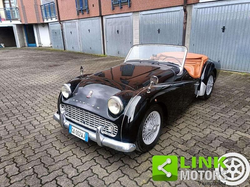Nero Usata 1959 Triumph TR3 Cabrio | 39.000 € - Immagine 1/4