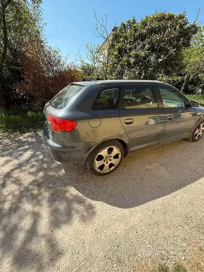 Usata Audi A3 140 CV (102 kW) 2006 Grigio Utilitaria
