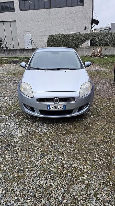 Usata Fiat Bravo Emotion 105 CV (77 kW) 2008 Grigio Utilitaria