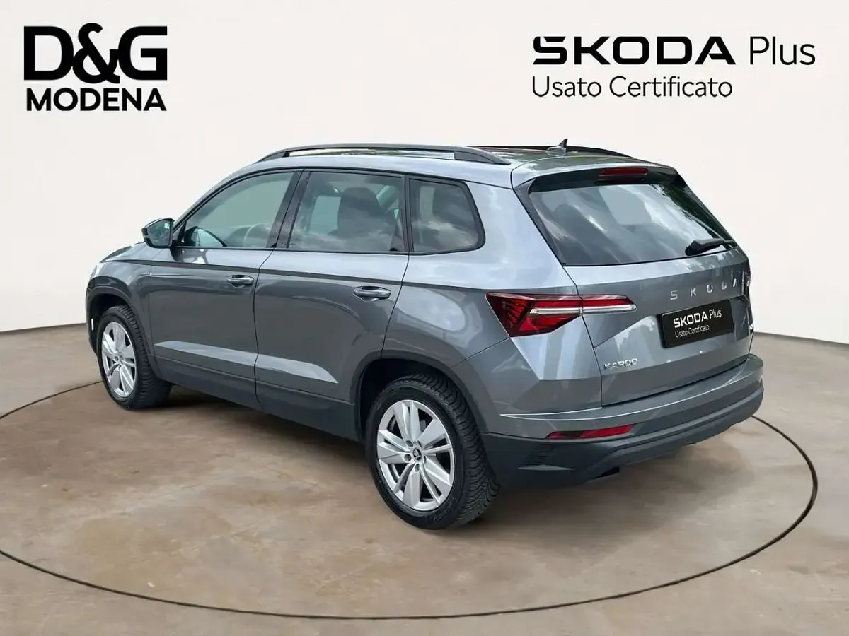 Usata Skoda Karoq Executive 150 CV (110 kW) 2025 Grigio SUV