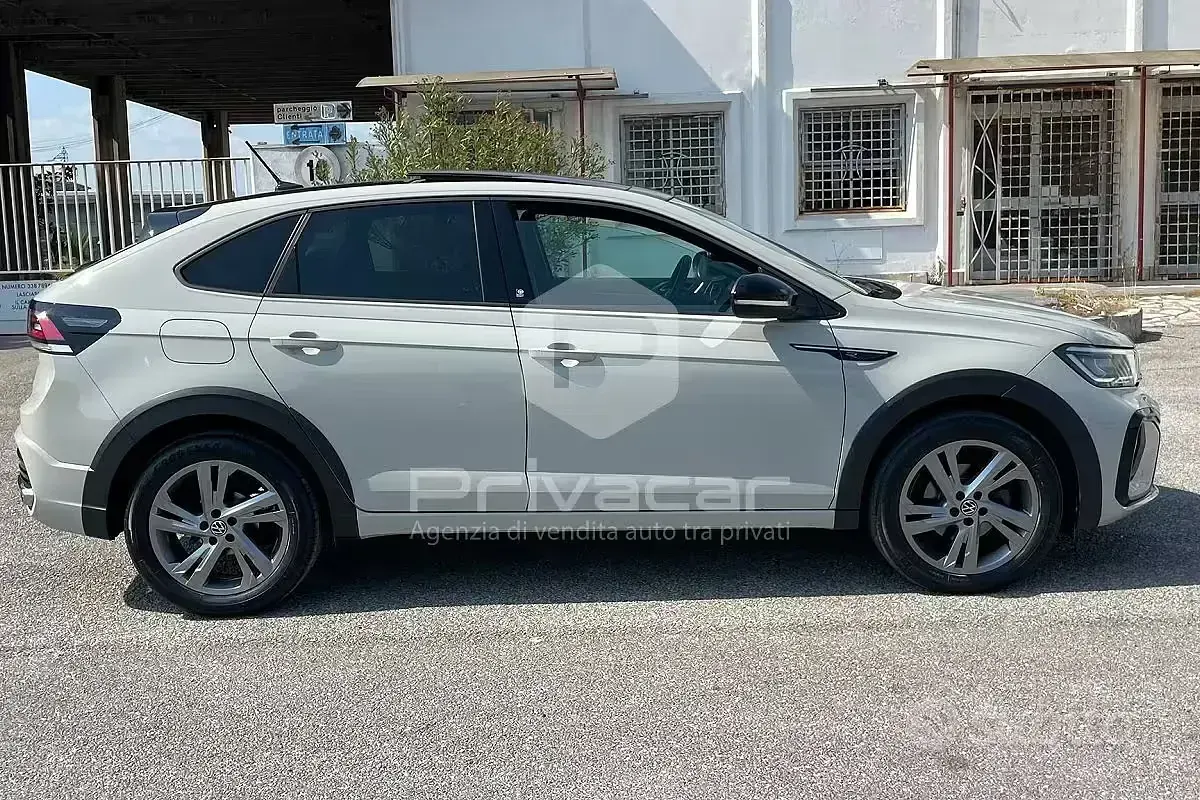 Usata VW Taigo R-line 110 CV (80 kW) 2023 Grigio SUV