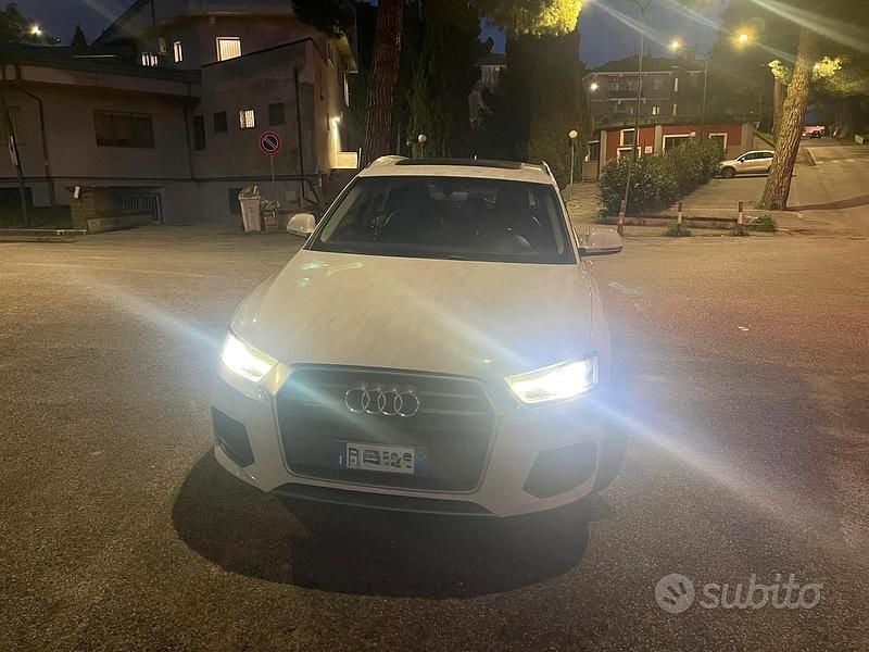 Usata Audi Q3 Comfort 150 CV (110 kW) 2016 Bianco SUV