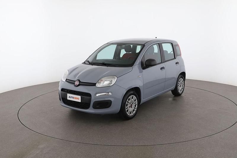 Grigio Usata 2019 Fiat Panda Easy Due volumi | 8599 € (Buon prezzo) - Immagine 1/4