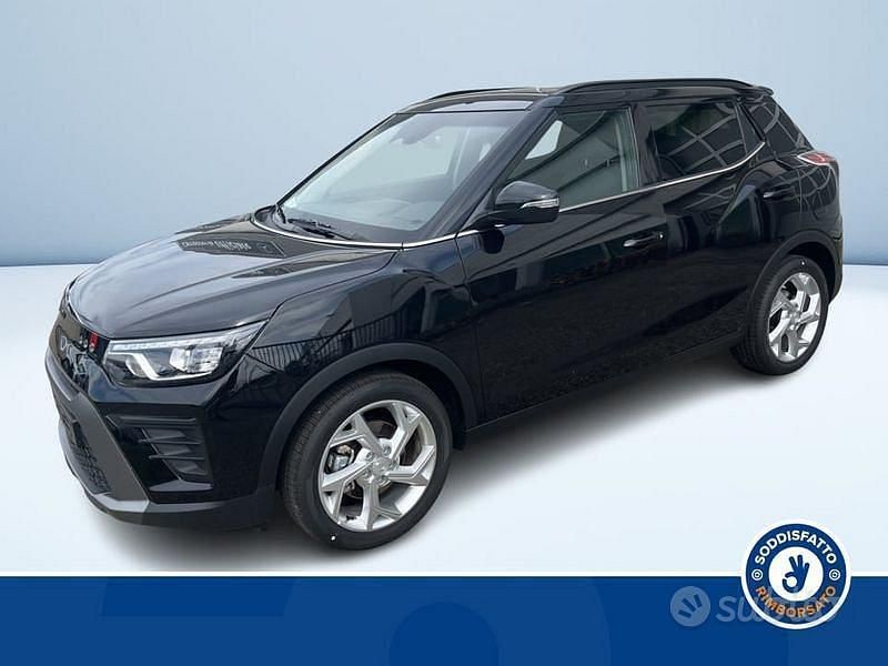 Nero Nuova 2025 Ssangyong (KGM) Tivoli SUV | 21.500 € - Immagine 1/3
