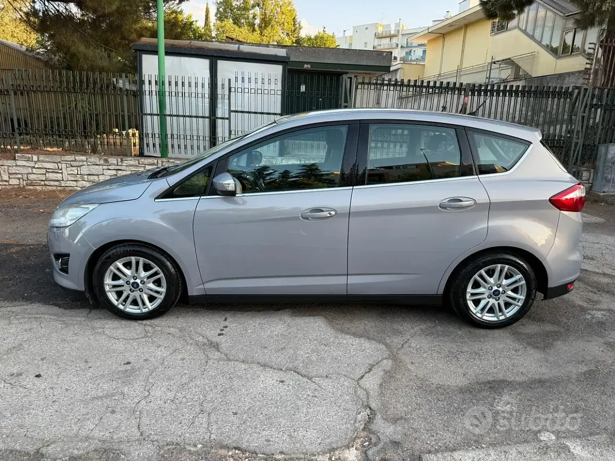 Usata Ford C-MAX Titanium 115 CV (84 kW) 2013 Grigio Monovolume