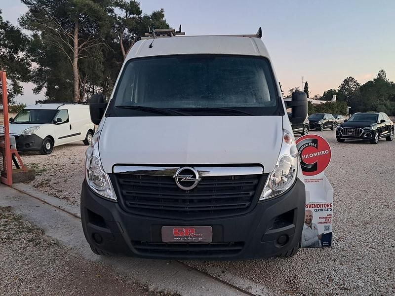 Usata Opel Movano 125 CV (91 kW) 2016 Bianco Monovolume