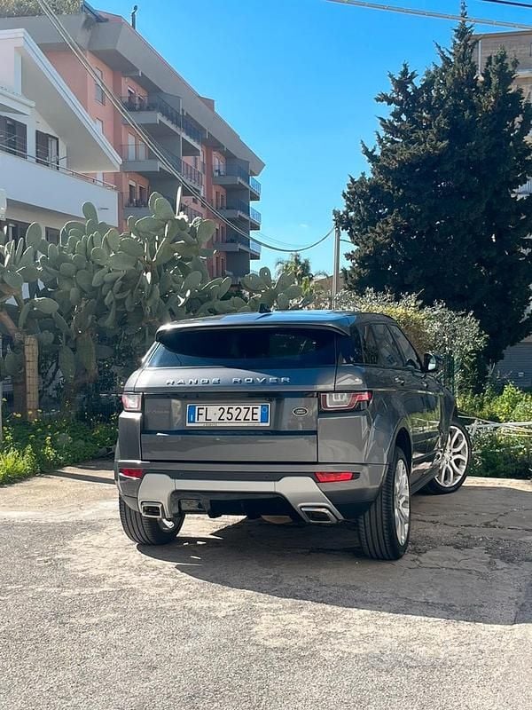 Usata Land Rover Range Rover evoque SE 150 CV (110 kW) 2018 Grigio SUV