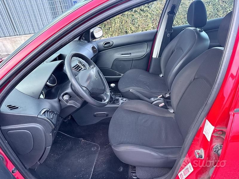 Usata Peugeot 206 60 CV (44 kW) 2010 Rosso Berlina