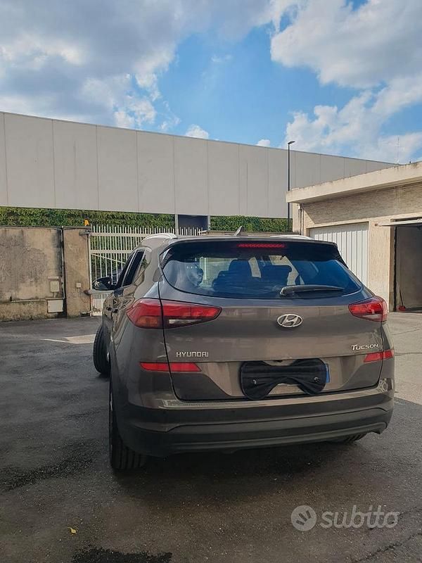 Usata Hyundai Tucson 116 CV (85 kW) 2019 Grigio SUV