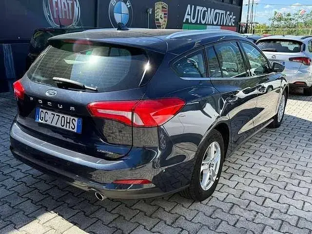 Usata Ford Focus Active 120 CV (88 kW) 2020 Blu/azzurro Station wagon