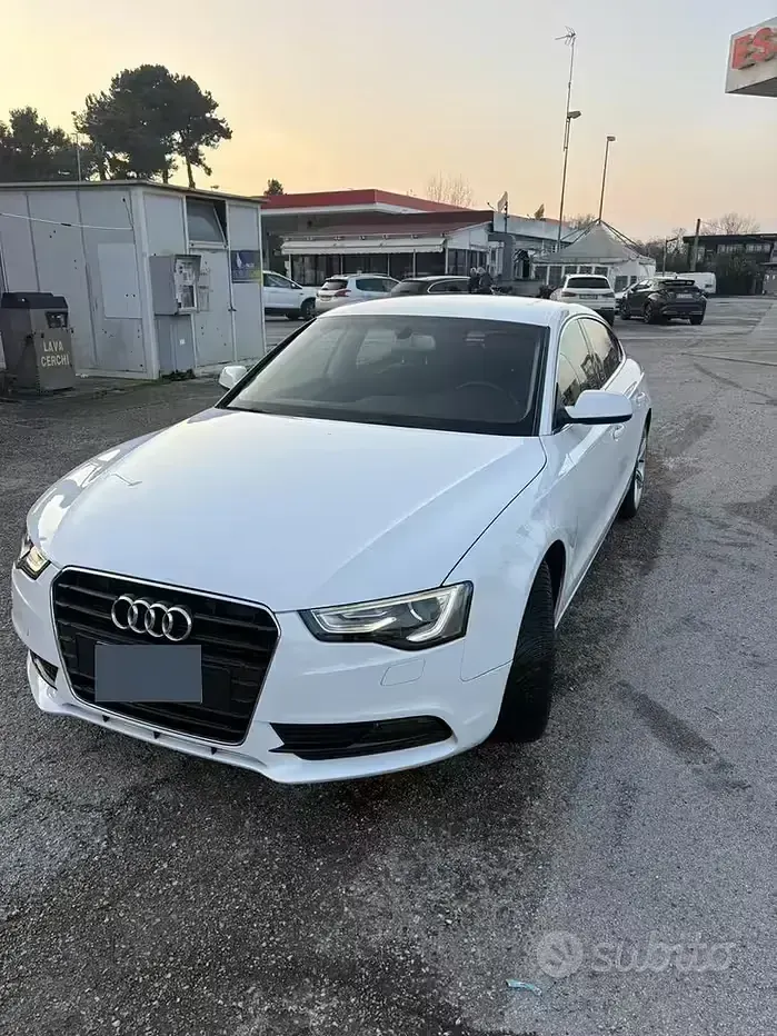 Usata Audi A5 Sportback Ambiente 190 CV (139 kW) 2015 Bianco Utilitaria