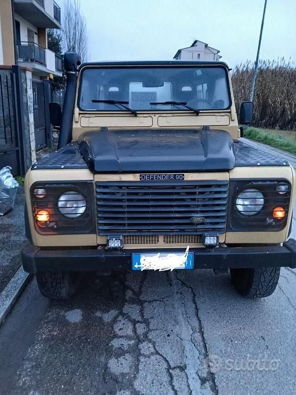 Usata Land Rover Defender 2002 SUV