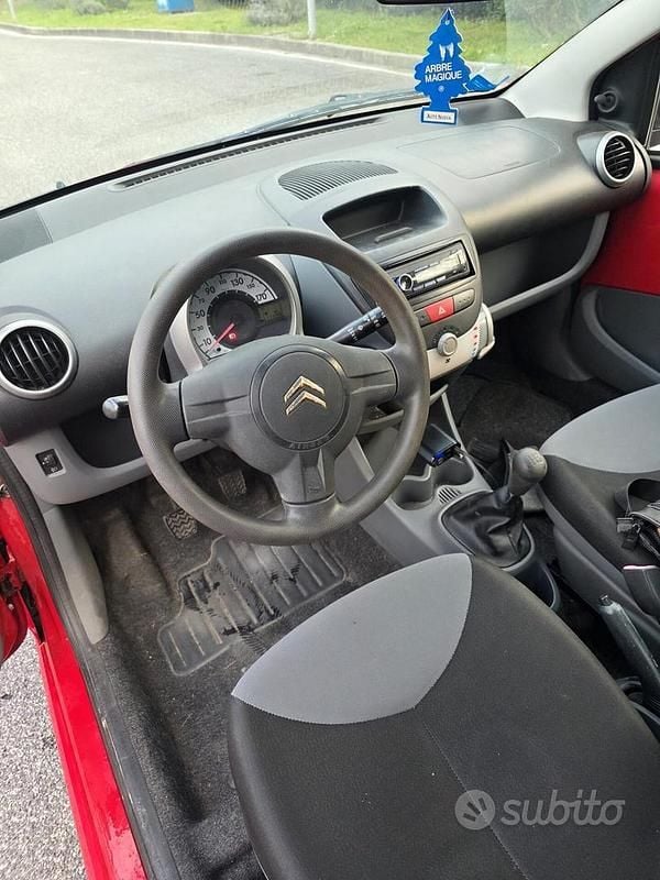 Usata Citroën C1 68 CV (50 kW) 2010 Rosso Utilitaria