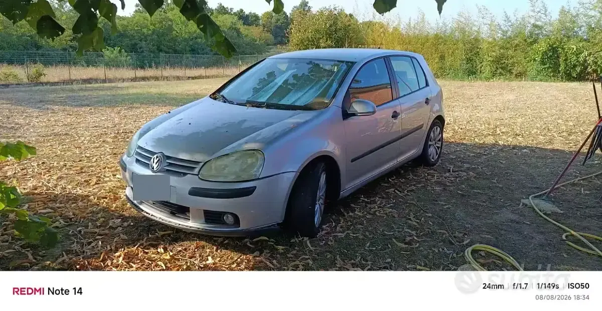 Usata VW Golf IV 105 CV (77 kW) 2005 Berlina