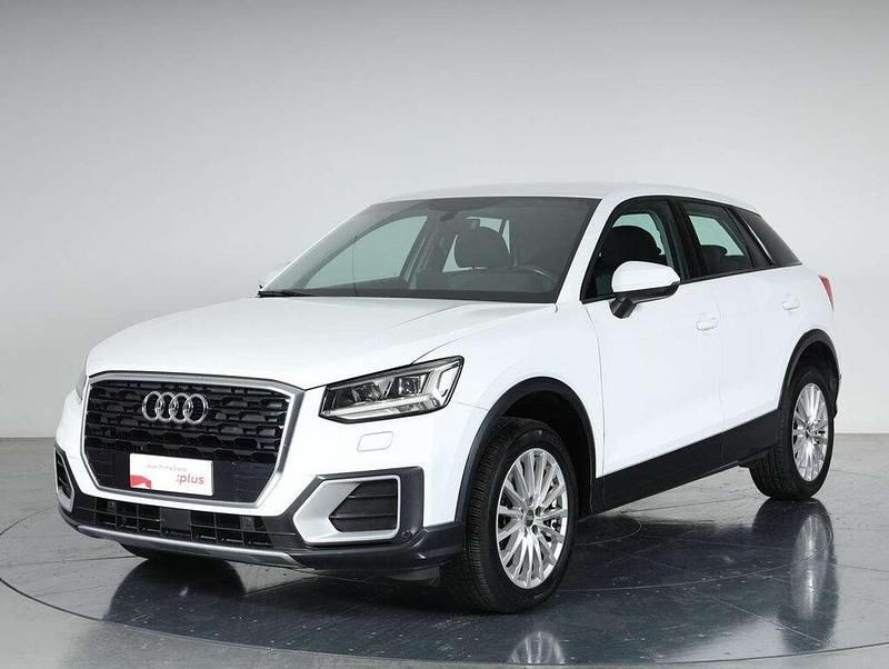 Bianco ghiaccio Usata 2017 Audi Q2 Design SUV | 17.900 € (Buon prezzo) - Immagine 1/4