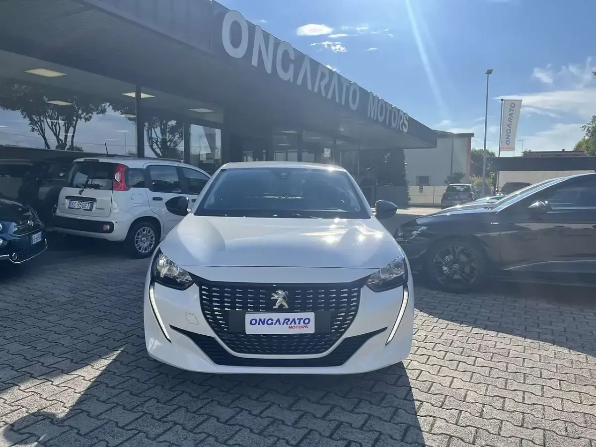 Usata Peugeot 208 Active 75 CV (55 kW) 2023 Other Utilitaria
