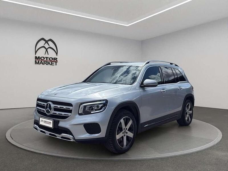 Usado Mercedes GLB200 150 CV (110 kW) 2022 Plateado SUV