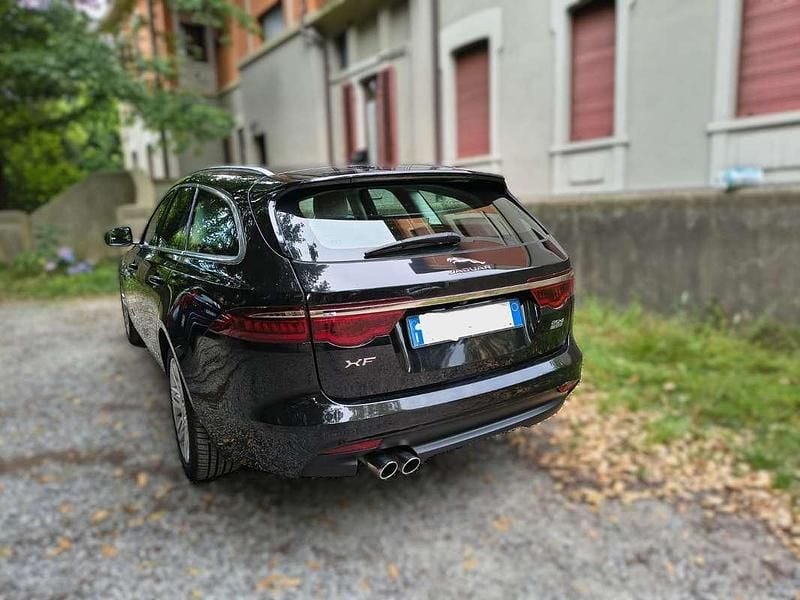 Usata Jaguar XF Sportbrake Prestige 179 CV (131 kW) 2020 Station wagon