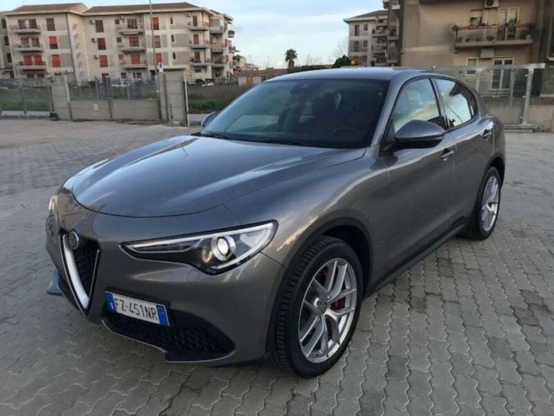 Usato 2019 Alfa Romeo Stelvio 2.1 Diesel 209 CV (27.500 €)