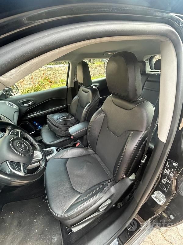 Usata Jeep Compass Longitude 120 CV (88 kW) 2020 Nero SUV