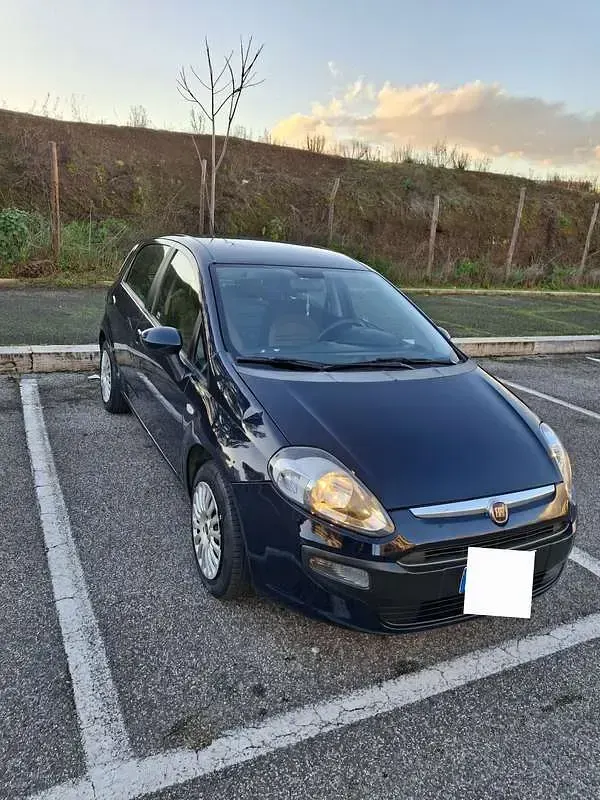 Usata Fiat Punto Evo Dynamic 65 CV (47 kW) 2011 Utilitaria