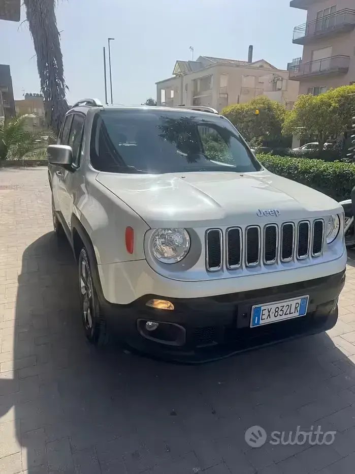 Usata Jeep Renegade Limited 120 CV (88 kW) 2015 Bianco SUV
