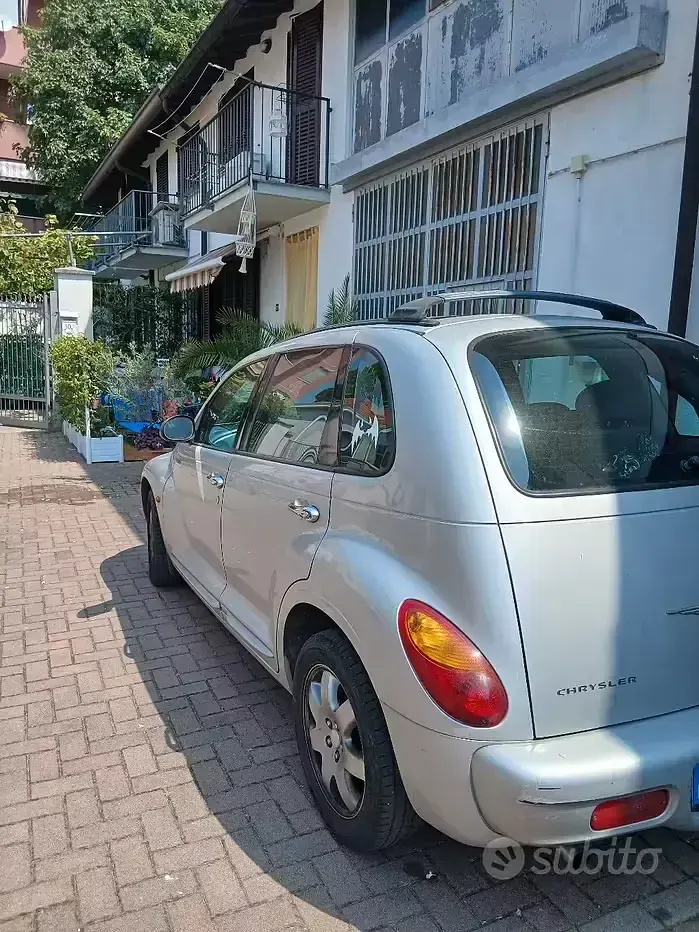 Usata Chrysler PT Cruiser 150 CV (110 kW) 2022 Grigio Berlina